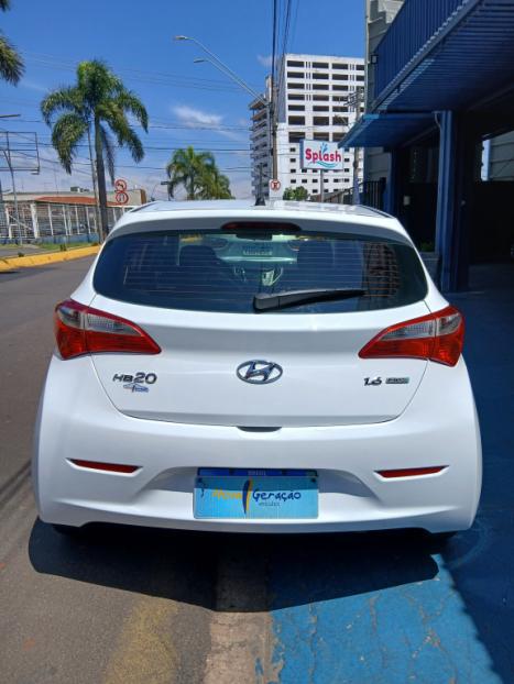 HYUNDAI HB 20 Hatch 1.6 16V 4P COMFORT STYLE FLEX, Foto 13