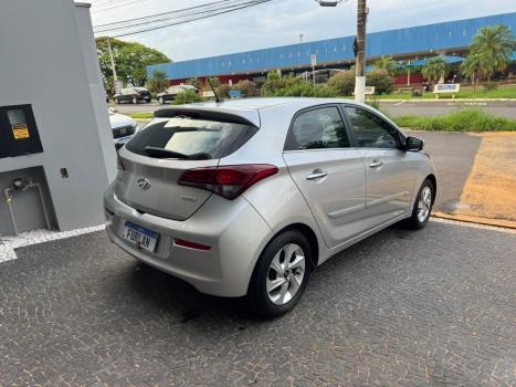 HYUNDAI HB 20 Hatch 1.6 16V 4P PREMIUM FLEX AUTOMÁTICO, Foto 3
