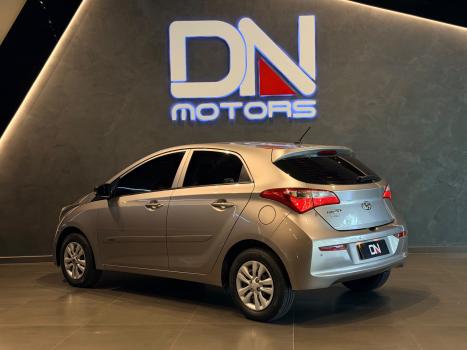 HYUNDAI HB 20 Hatch 1.0 12 V 4P FLEX COMFORT STYLE, Foto 4