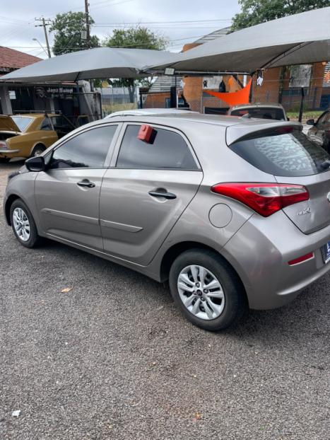 HYUNDAI HB 20 Hatch 1.0 12V 4P FLEX COMFORT PLUS, Foto 3