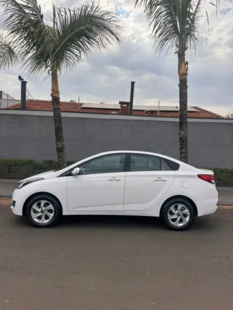 HYUNDAI HB 20 Sedan 1.6 16V 4P FLEX COMFORT PLUS, Foto 6