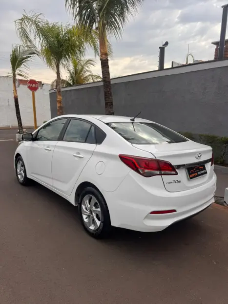 HYUNDAI HB 20 Sedan 1.6 16V 4P FLEX COMFORT PLUS, Foto 5