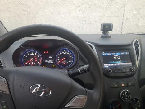 HYUNDAI HB 20 Sedan 1.6 16V 4P FLEX COMFORT PLUS, Foto 3