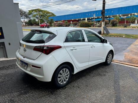 HYUNDAI HB 20 Sedan 1.0 12V 4P FLEX UNIQUE, Foto 3