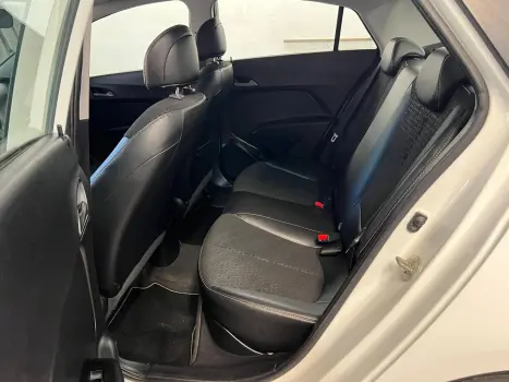 HYUNDAI HB 20 Sedan 1.6 16V 4P FLEX COMFORT COPA DO MUNDO AUTOMTICO, Foto 11