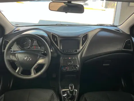 HYUNDAI HB 20 Sedan 1.6 16V 4P FLEX COMFORT COPA DO MUNDO AUTOMTICO, Foto 12
