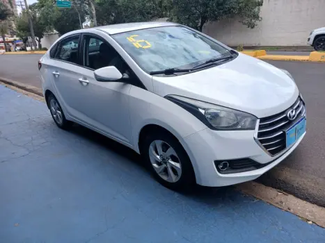 HYUNDAI HB 20 Sedan 1.6 16V 4P FLEX COMFORT STYLE, Foto 2
