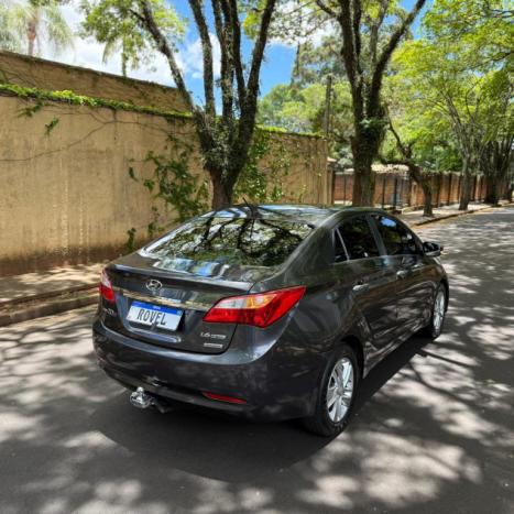 HYUNDAI HB 20 Sedan 1.6 16V 4P FLEX PREMIUM AUTOMTICO, Foto 2