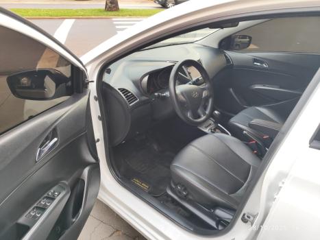 HYUNDAI HB 20 Sedan 1.6 16V 4P FLEX COMFORT COPA DO MUNDO AUTOMTICO, Foto 5