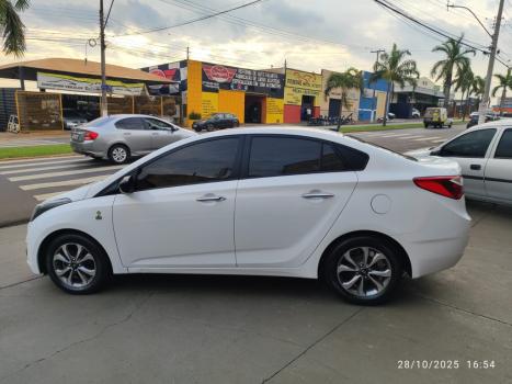 HYUNDAI HB 20 Sedan 1.6 16V 4P FLEX COMFORT COPA DO MUNDO AUTOMTICO, Foto 6