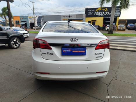 HYUNDAI HB 20 Sedan 1.6 16V 4P FLEX COMFORT COPA DO MUNDO AUTOMTICO, Foto 9
