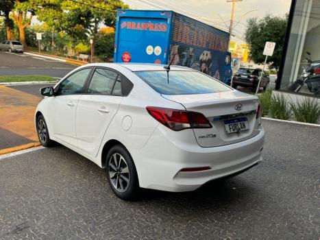 HYUNDAI HB 20 Sedan 1.6 16V 4P FLEX COMFORT STYLE AUTOM�TICO, Foto 4
