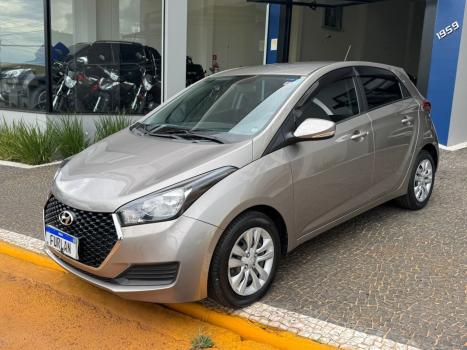 HYUNDAI HB 20 Sedan 1.6 16V 4P FLEX COMFORT PLUS, Foto 2