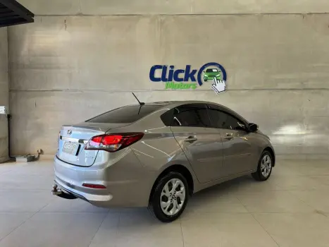 HYUNDAI HB 20 Sedan 1.6 16V 4P FLEX COMFORT PLUS AUTOM�TICO, Foto 3