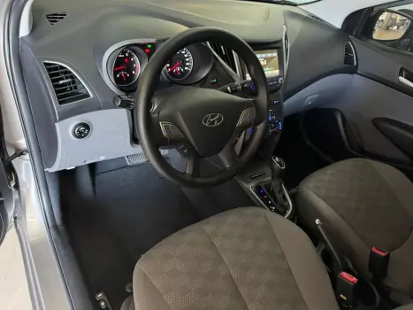 HYUNDAI HB 20 Sedan 1.6 16V 4P FLEX COMFORT PLUS AUTOM�TICO, Foto 10