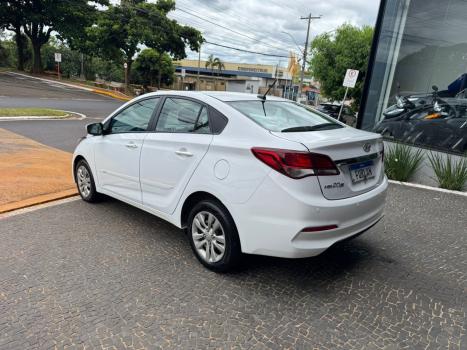 HYUNDAI HB 20 Sedan 1.6 16V 4P FLEX COMFORT PLUS, Foto 4