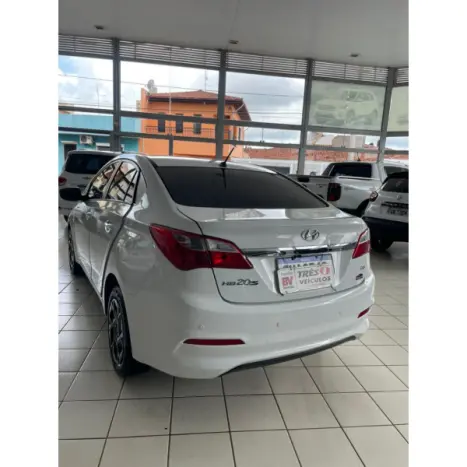 HYUNDAI HB 20 Sedan 1.6 16V 4P FLEX COMFORT PLUS, Foto 4