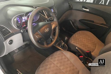 HYUNDAI HB 20 Sedan 1.6 16V 4P FLEX COMFORT PLUS, Foto 9