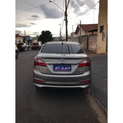 HYUNDAI HB 20 Sedan 1.6 16V 4P FLEX COMFORT PLUS AUTOM�TICO, Foto 5