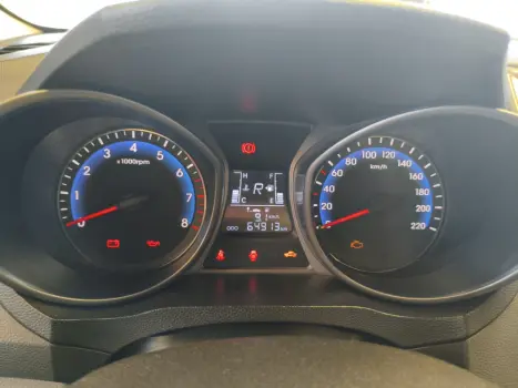 HYUNDAI HB 20 Sedan 1.6 16V 4P FLEX COMFORT AUTOM�TICO, Foto 4