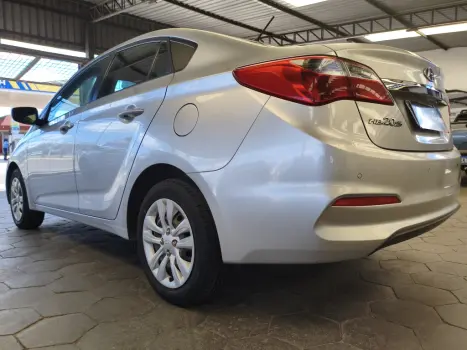 HYUNDAI HB 20 Sedan 1.6 16V 4P FLEX COMFORT AUTOM�TICO, Foto 11