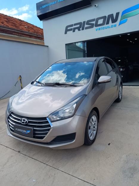 HYUNDAI HB 20 Sedan 1.0 12V 4P FLEX COMFORT STYLE, Foto 3
