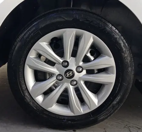 HYUNDAI HB 20 Sedan 1.0 12V 4P FLEX COMFORT PLUS, Foto 12