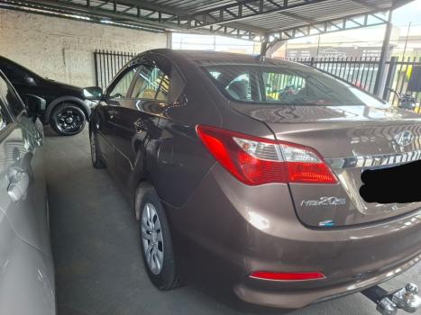 HYUNDAI HB 20 Sedan 1.6 16V 4P FLEX COMFORT PLUS AUTOM�TICO, Foto 2