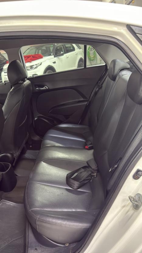 HYUNDAI HB 20 Sedan 1.6 16V 4P FLEX PREMIUM AUTOM�TICO, Foto 4