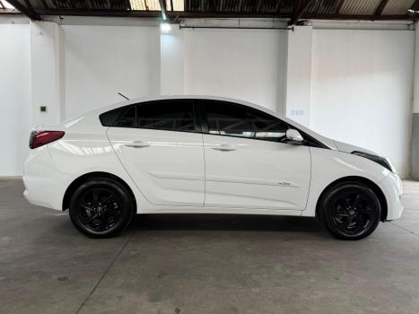 HYUNDAI HB 20 Sedan 1.6 16V 4P FLEX COMFORT PLUS, Foto 4