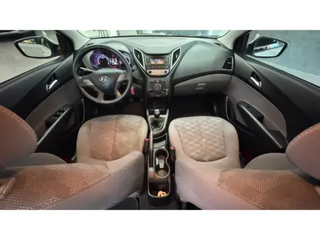HYUNDAI HB 20 Sedan 1.6 16V 4P FLEX COMFORT PLUS, Foto 8