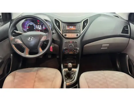 HYUNDAI HB 20 Sedan 1.6 16V 4P FLEX COMFORT PLUS, Foto 11