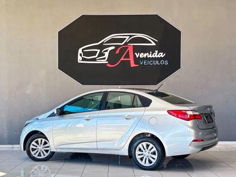 HYUNDAI HB 20 Sedan 1.6 16V 4P FLEX COMFORT AUTOM�TICO, Foto 4