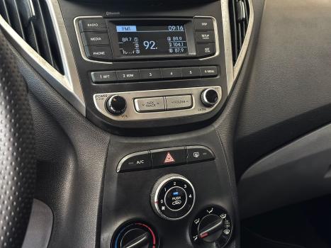 HYUNDAI HB 20 Sedan 1.6 16V 4P FLEX COMFORT AUTOM�TICO, Foto 8
