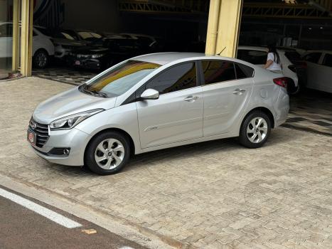 HYUNDAI HB 20 Sedan 1.6 16V 4P FLEX PREMIUM AUTOM�TICO, Foto 3
