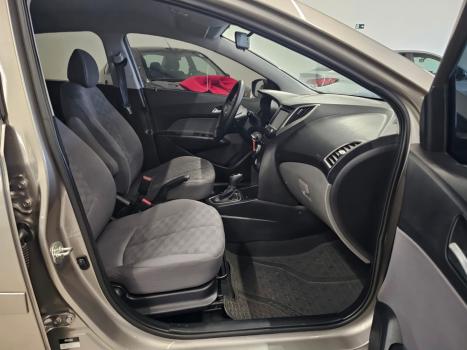 HYUNDAI HB 20 Sedan 1.6 16V 4P FLEX COMFORT PLUS AUTOM�TICO, Foto 14