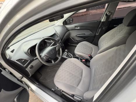 HYUNDAI HB 20 Sedan 1.6 16V 4P FLEX COMFORT STYLE AUTOM�TICO, Foto 4