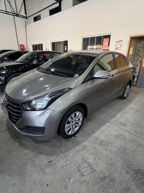 HYUNDAI HB 20 Sedan 1.0 12V 4P FLEX COMFORT PLUS, Foto 2
