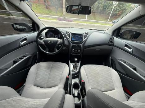 HYUNDAI HB 20 Sedan 1.6 16V 4P FLEX PREMIUM AUTOM�TICO, Foto 9