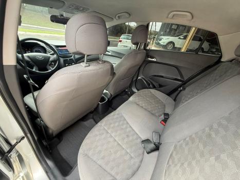 HYUNDAI HB 20 Sedan 1.6 16V 4P FLEX PREMIUM AUTOM�TICO, Foto 10