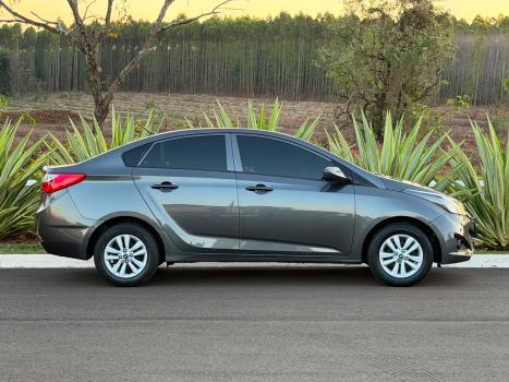 HYUNDAI HB 20 Sedan 1.0 12V 4P FLEX COMFORT PLUS, Foto 4