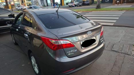 HYUNDAI HB 20 Sedan 1.6 16V 4P FLEX PREMIUM AUTOM�TICO, Foto 6