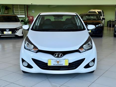 HYUNDAI HB 20 Sedan 1.0 12V 4P FLEX COMFORT PLUS, Foto 2