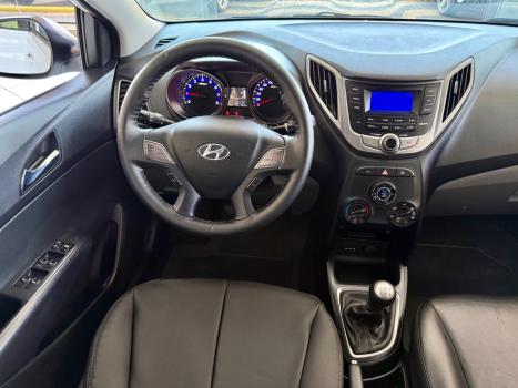 HYUNDAI HB 20 Sedan 1.0 12V 4P FLEX COMFORT PLUS, Foto 8