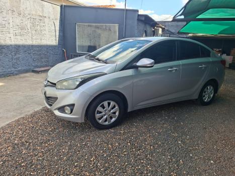 HYUNDAI HB 20 Sedan 1.6 16V 4P FLEX COMFORT PLUS AUTOM�TICO, Foto 4