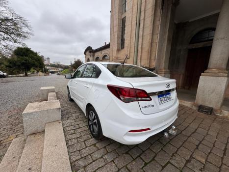 HYUNDAI HB 20 Sedan 1.6 16V 4P FLEX COMFORT STYLE AUTOMÁTICO, Foto 2