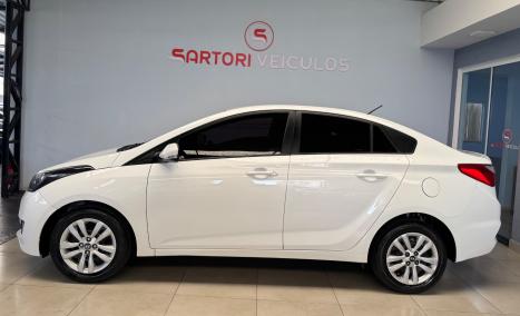 HYUNDAI HB 20 Sedan 1.6 16V 4P FLEX COMFORT PLUS, Foto 4