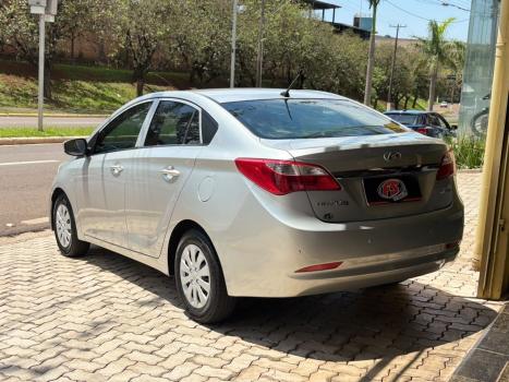 HYUNDAI HB 20 Sedan 1.6 16V 4P FLEX COMFORT PLUS, Foto 4
