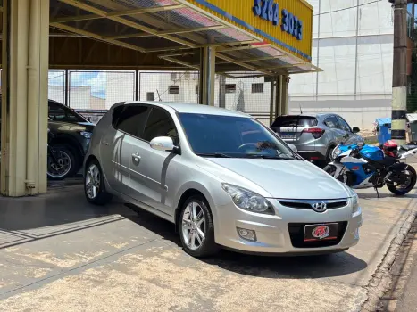 HYUNDAI I30 2.0 16V 4P AUTOM�TICO, Foto 3