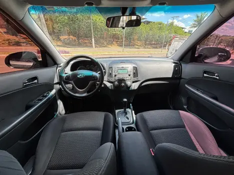 HYUNDAI I30 2.0 16V 4P AUTOM�TICO, Foto 7